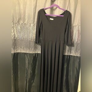 Women’s CLAVIN KLEIN maxi dress size large